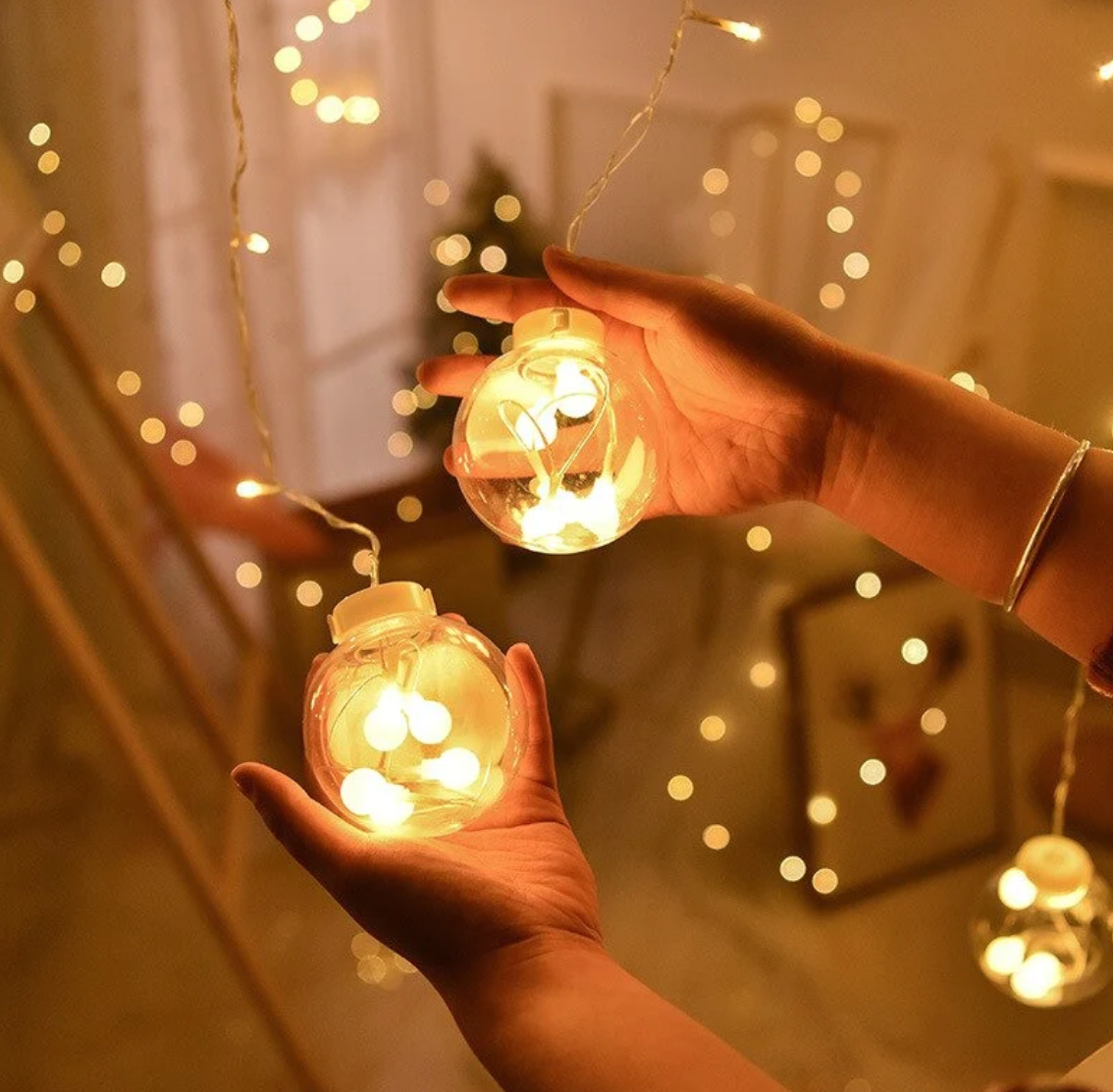 Cortina Led en Esfera Transparente en Luz Cálida USB - Ilumina tu Casa